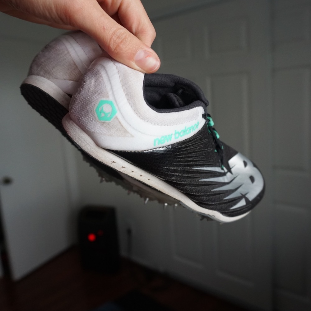 New Balance spikes